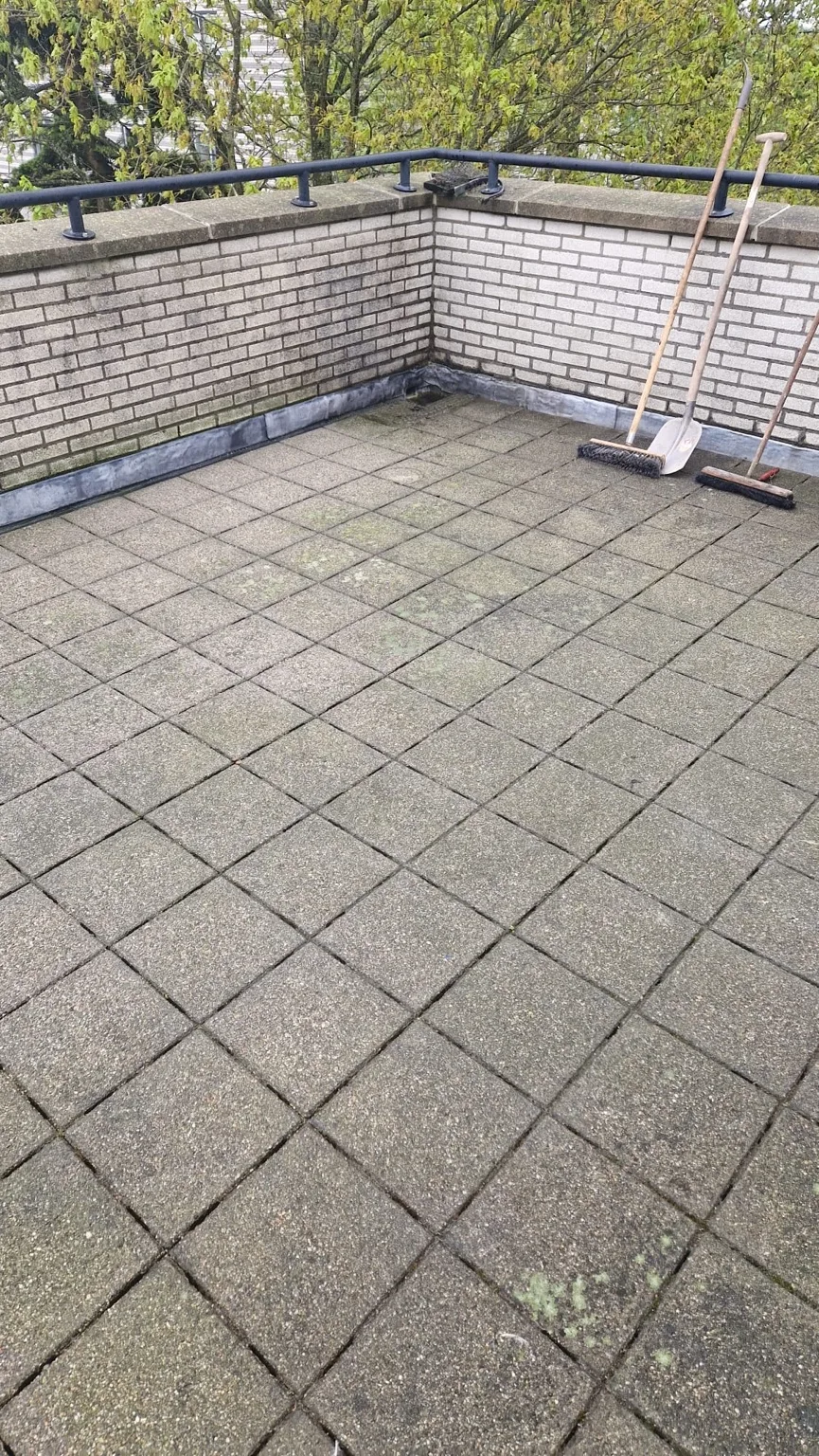 Letzte verfügbare Phase von Dakterras boven slaapkamer waterdicht in Delft
