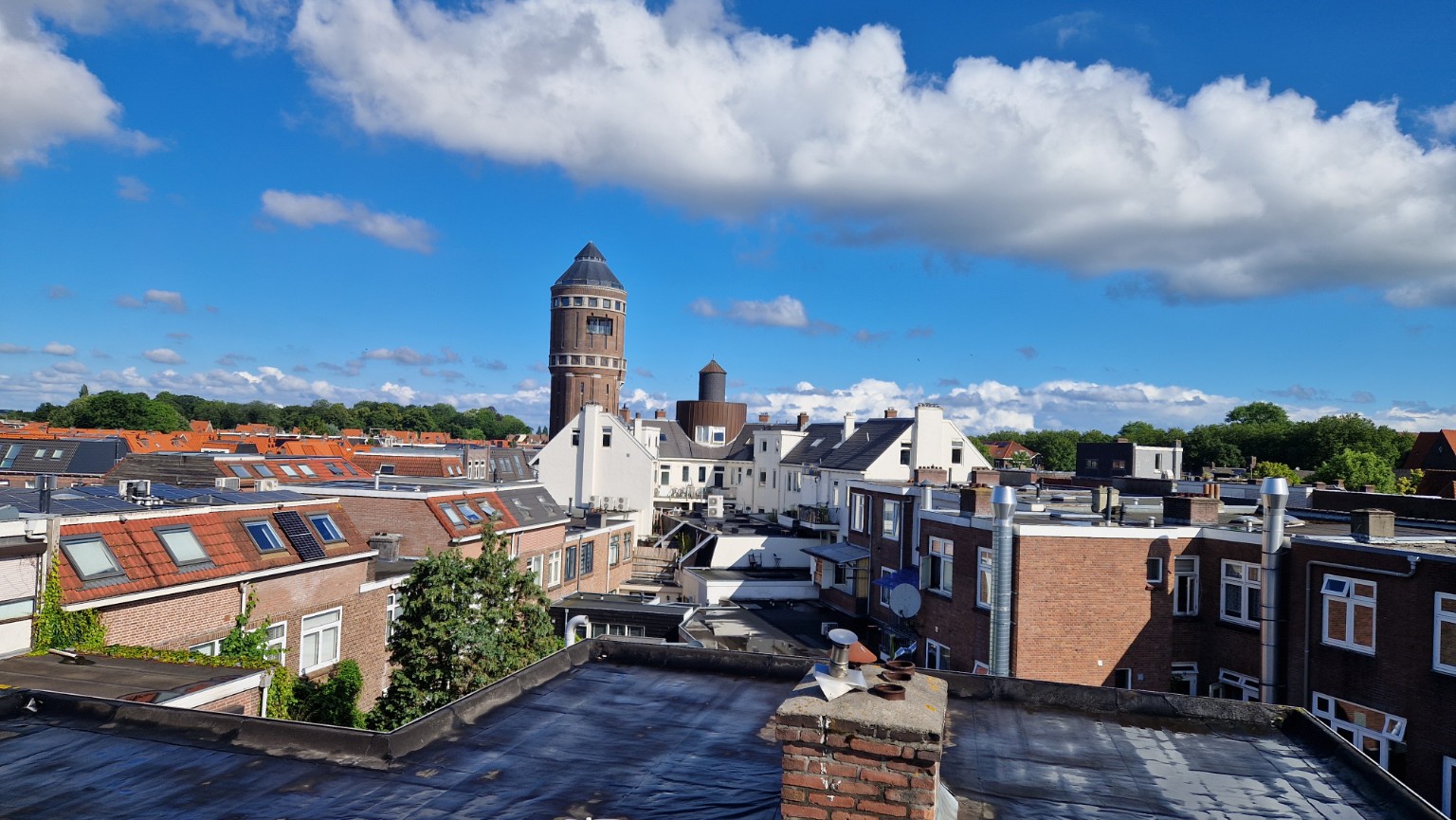 Beginsituatie van Hybride dakcoating in Utrecht voor koelere slaapkamers